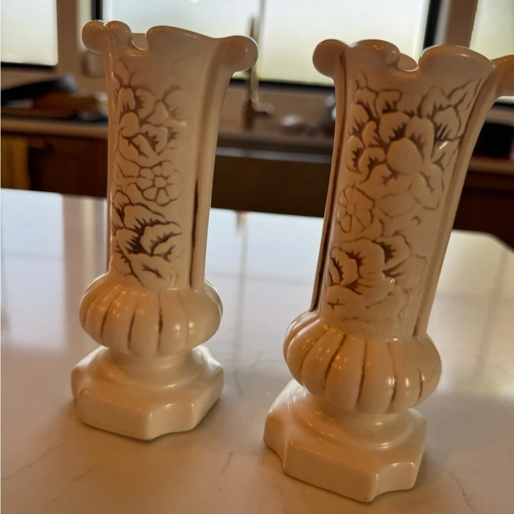 Vintage MCM Red Wing Pottery Raised Pattern Bud Vase Set of Two